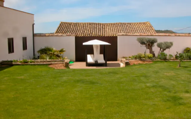 Un oasis en los Monegros