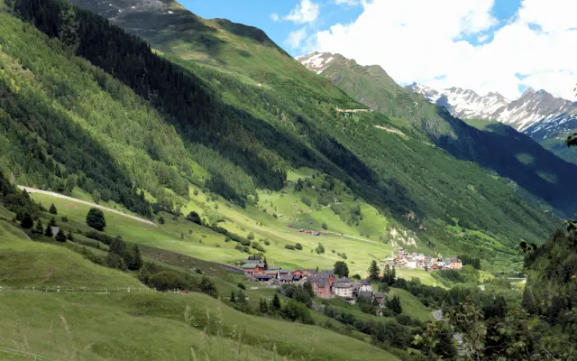 CHALET DEI FIORI - chambre et appartement - Suisse, région de San...