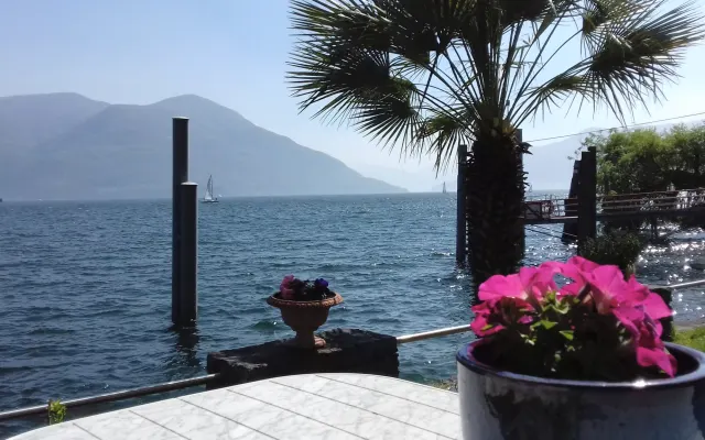 Meraviglioso appartamento fronte lago
