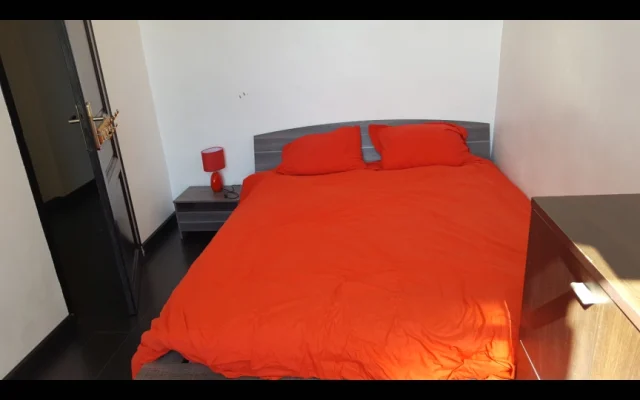 WOHNUNG 3 Zimmer 60M2