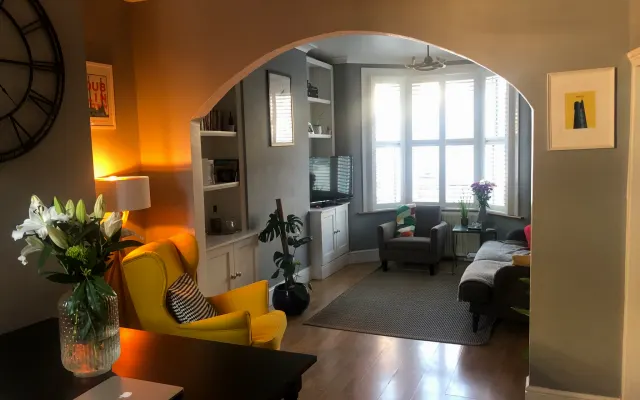 Casa victoriana, acogedora habitación doble, ¡con desayuno!