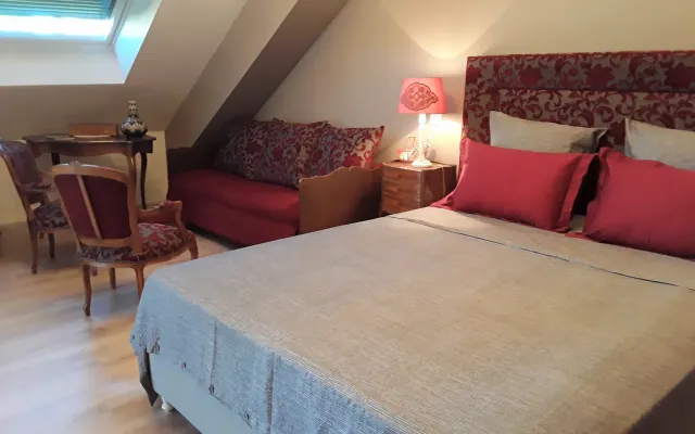 Quarto Romântico na Villa Bernadette Ma Chère