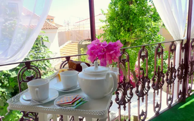 Spirit of Art - 2 bedrooms with balcony and garden view