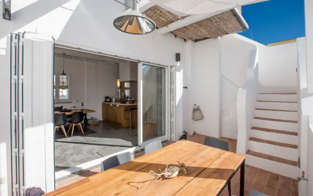 CASA OPALA "Moradia em banda com telhado privado e piscina de mergulho"