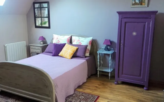 TOURAINE room for 2 with bathroom and WC - near Zoo Beauval