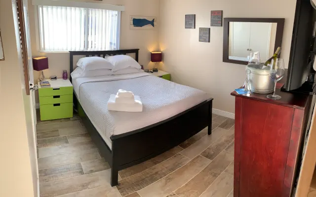 Privatzimmer mit eigenem Bad im Herzen von Hillcrest