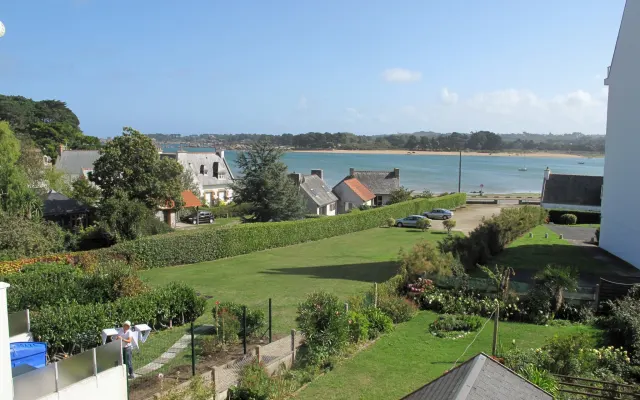 Apartamento com vista para o mar na Costa do Granito Rosa