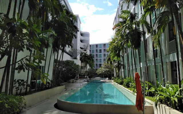 1 Bedroom  for rental in Downtown Phuket City.