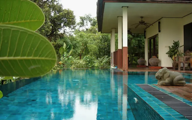 Thailande: Villa + piscine + repas