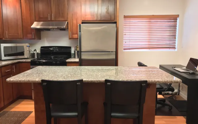 Magnifique appartement en copropriété près de Sunset Ocean Beach