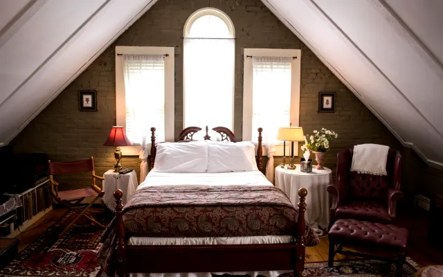 Schneider Suite, Clifford House
