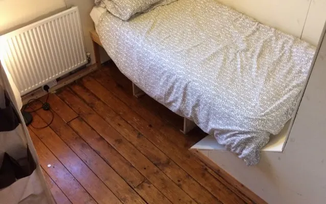 1 petite chambre individuelle dans une grande maison de 5 lits