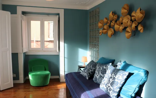 Helles & neu renoviertes Apt, historisches Zentrum, 2 Schlafzimmer,