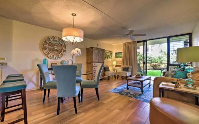 Sophisticated Island Retreat, beautifully appointed/redecorated