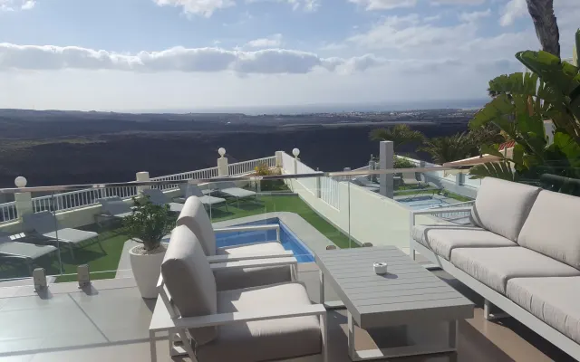 Holiday Home Villa Fonzie with private pool and great views