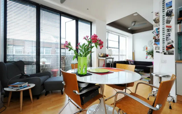 Clerkenwell, loft-style St John's Square