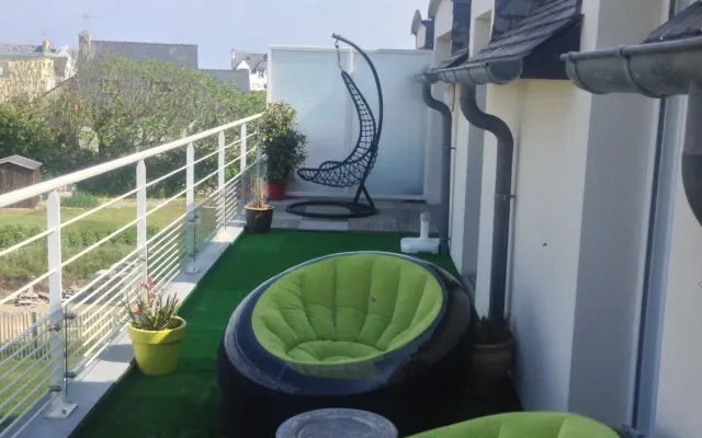 Apartamento a 300 m do mar