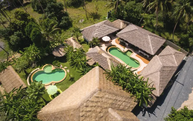Baan Thamarchat, 2 villas, 2 piscinas, 10 quartos e Espaço de...