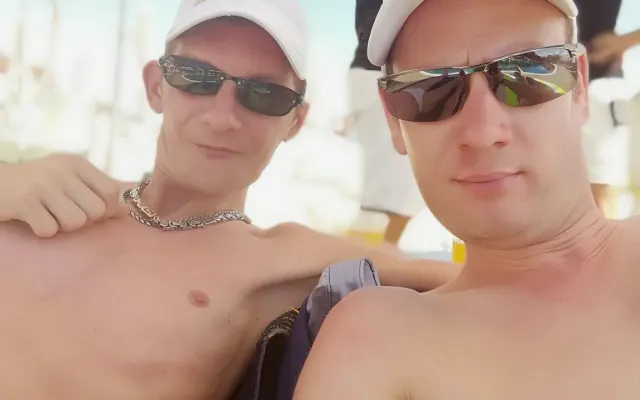 Benjamin e eric naturisti amichevoli
