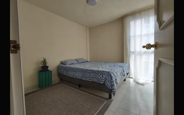 Habitación privada en piso compartido