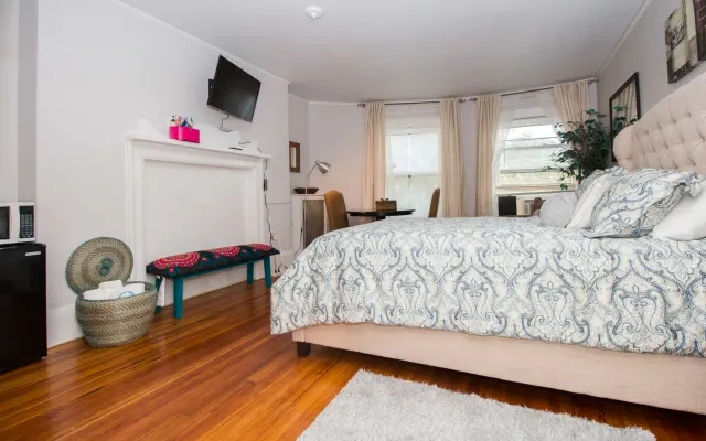 Privatzimmer in Boston Brownstone Schritte zu Fenway!