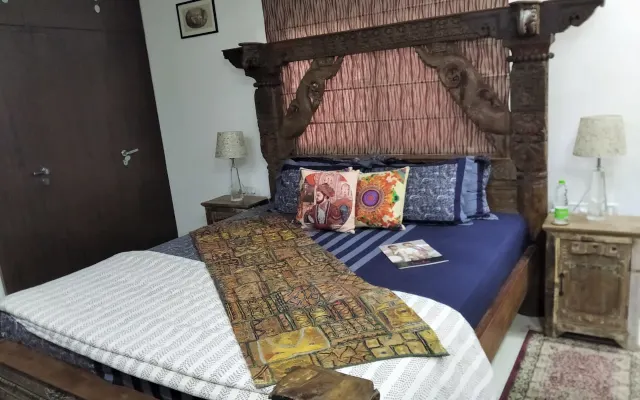 Visaya - Chambre Premium avec lit king size et antiquités