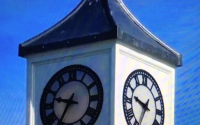 Flatfield  ClockTower Coaching Cottages / B & B