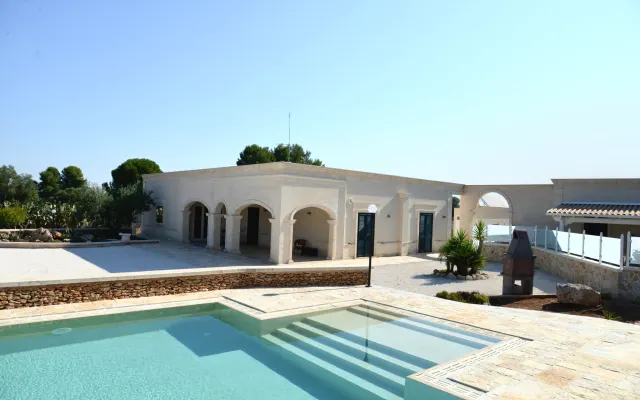 Incredibile villa con piscina privata