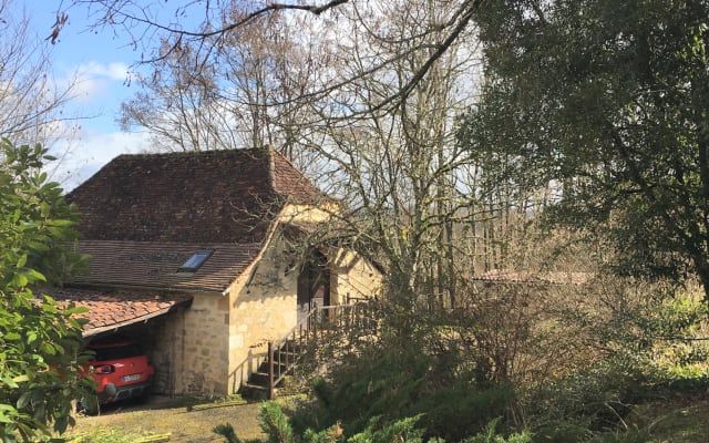 Gîte naturista con piscina a Quercy