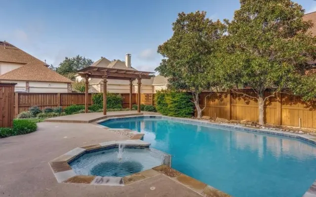 Plano Suburban Home