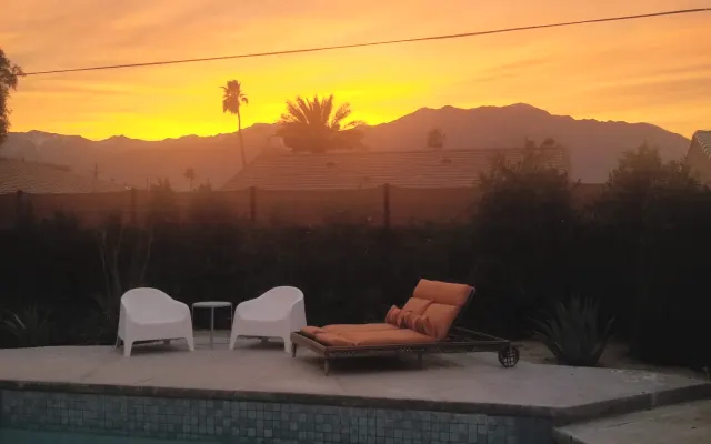 Great Private Location!