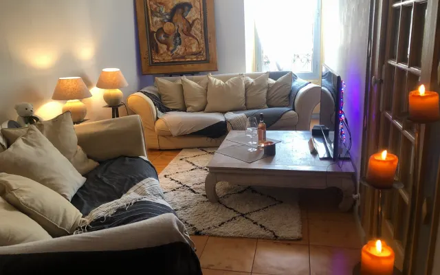 Privatzimmer in 50m2 am Hafen
