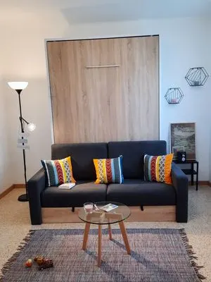 Gîte Plein Soleil - Studio Cigaloun - Dienstleistungen ++
