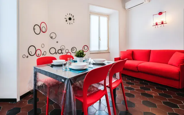 Modern apartment in historical district next to the central station