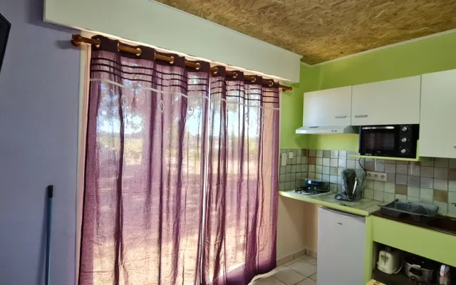 2-person studio with pool