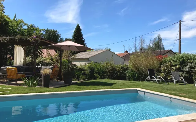 Deux chambres d'hôtes d'un excellent niveau de confort, piscine.