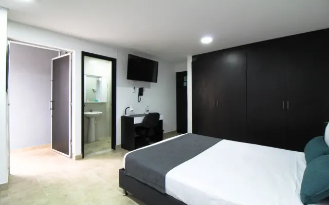 SUITE ROOM WITH BALCONARY ********, Hotel Coliving 78a