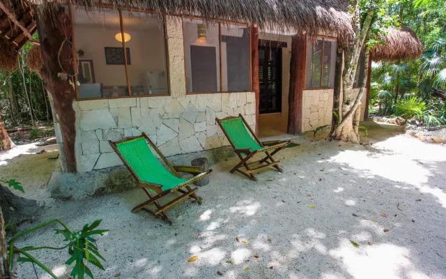 CONDO AVEC CENOTE PRIVÉ