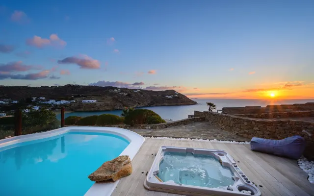 Oltre la Villa Super Paradise fronte spiaggia