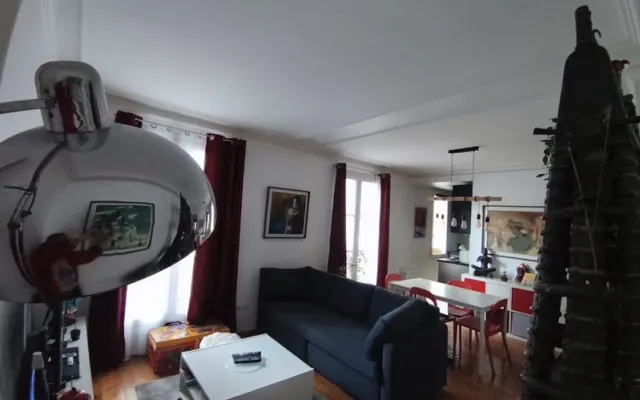 Faidherbe/Charonne apartment: Entire accommodation 52m2 fully equipped.