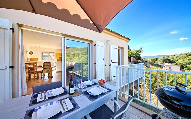 Sartene Orasi: comfortable apartment in air-conditioned villa