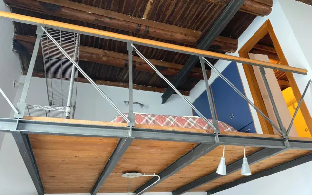 La casa sul comò. Studio lumineux et spacieux.