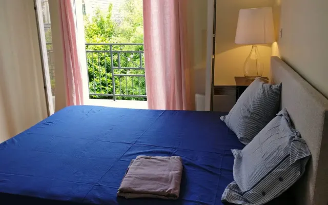 Cosy room with balcony