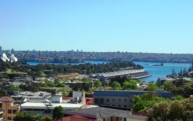 Spazioso appartamento con splendida vista sul porto