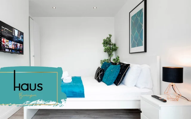 Casa di lusso con quattro camere da letto - Parcheggio - Giardino