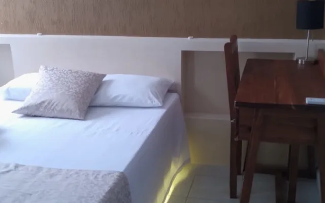 Apartment with pool