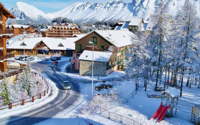 CHALET-RESIDENCE l'OBiOU, in der Nähe von Pisten, Almen und Geschäften
