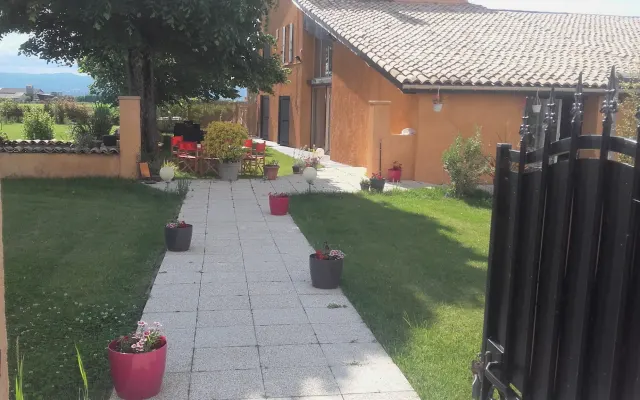 A CASA DOS CAMPEÕES