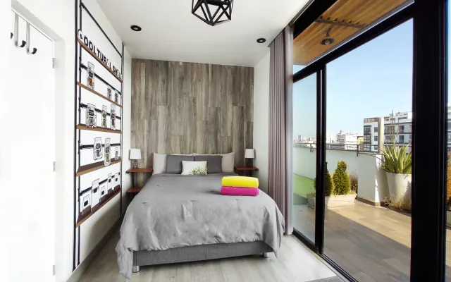 Suite im Penthouse mit privater Terrasse in San Isidro!
