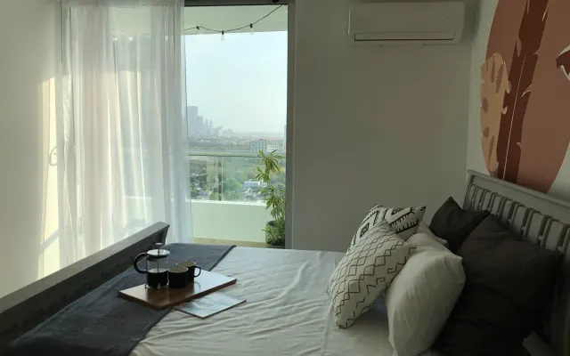 Beautiful private room with panoramic view